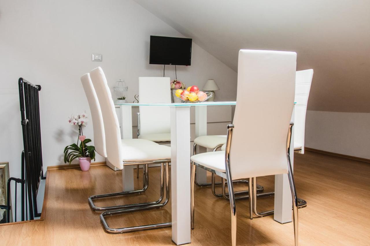 Apartmani Tena Selce Exterior foto