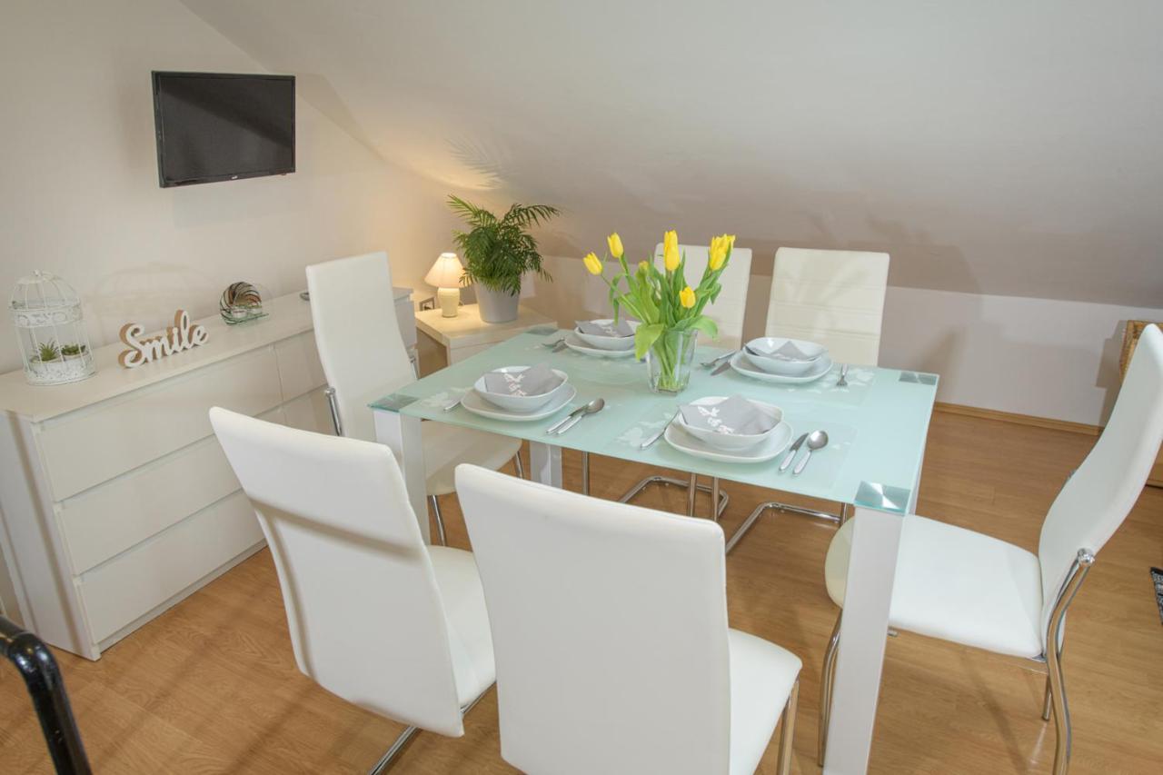Apartmani Tena Selce Exterior foto
